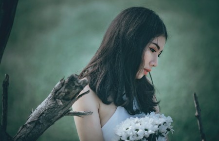 日本成年人在线视频一区二区
