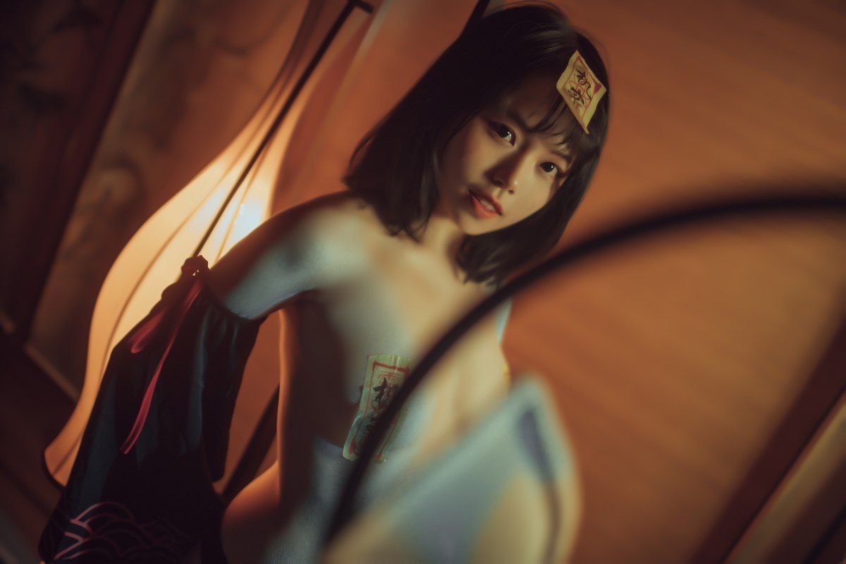 丁字裤翘臀美女视频