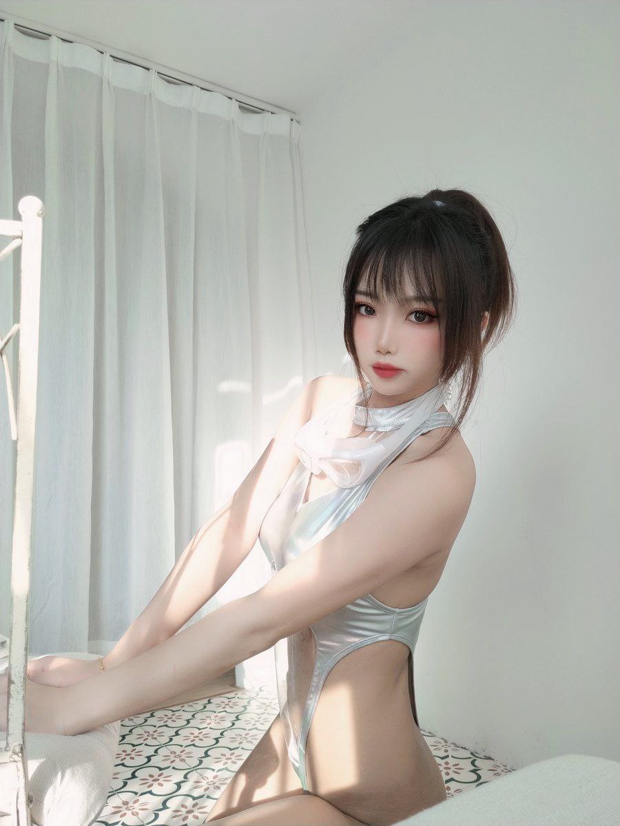 偷国产乱人伦偷精品视频