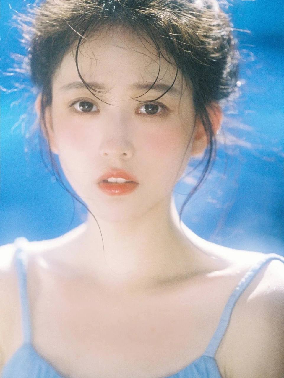 动漫女主丝袜被撕❌的